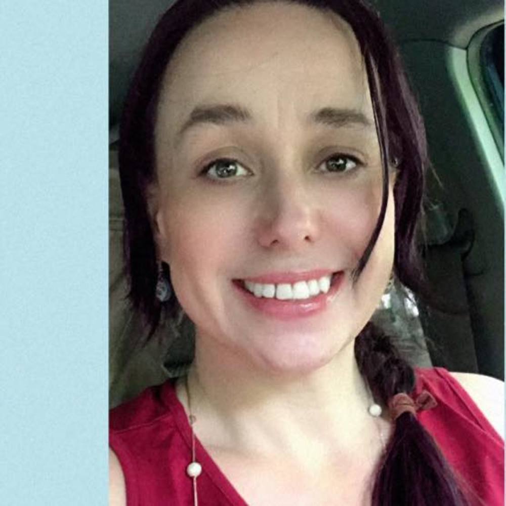 Meet your Posher, Carrie